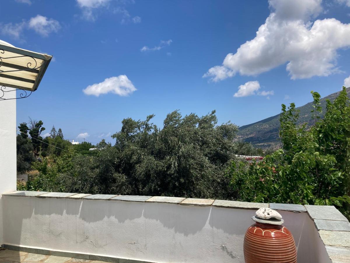Agkyra Rooms Aladhinon Екстериор снимка