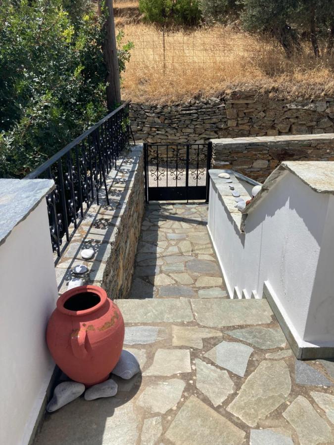 Agkyra Rooms Aladhinon Екстериор снимка